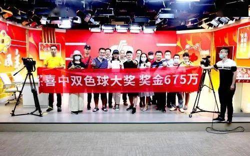 新澳天天开奖资料大全262期,详细解答解释定义_N版14.297