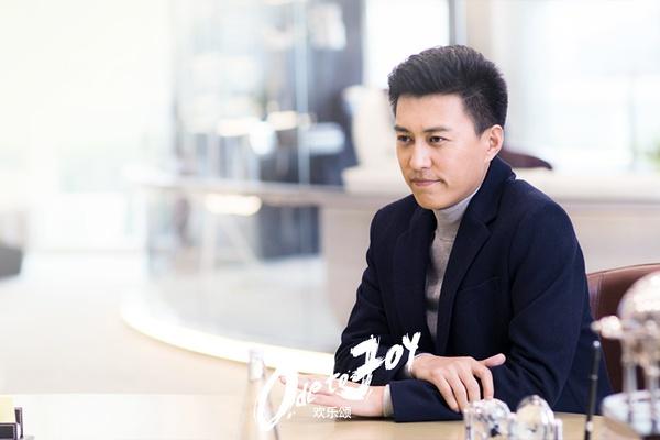 靳东深度专访揭秘演技与生活之道，探寻演员之路的最新思考